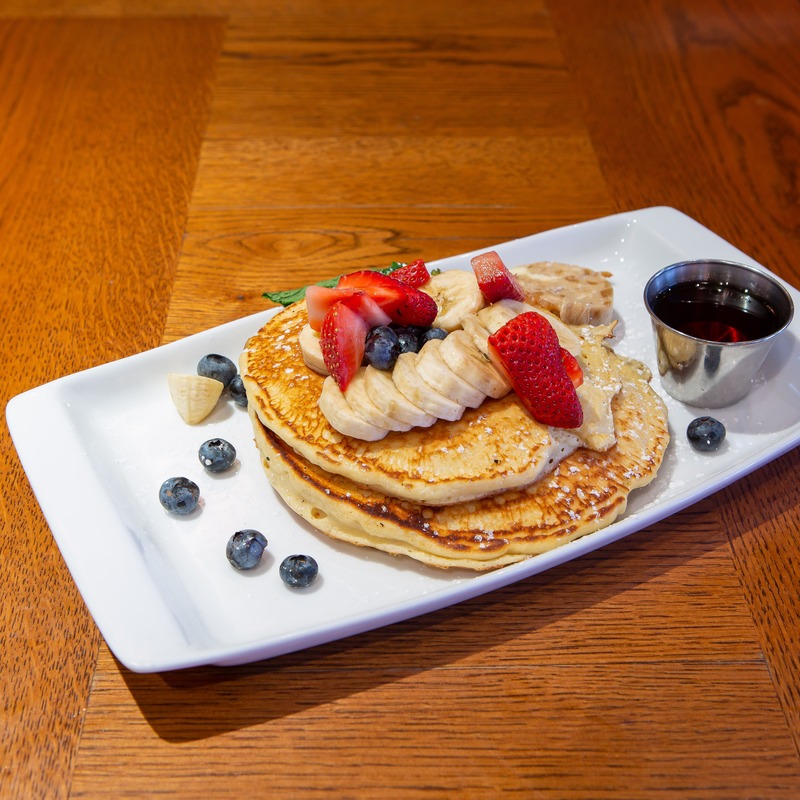 BANNANA BOURBON PANCAKES